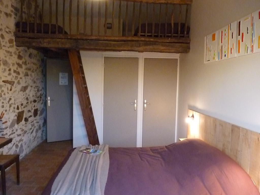 Chambres d'hôtes Le Château Rouge Saint-Germain-sur-Moine Extérieur photo